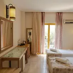 Belpoint Beach Hotel