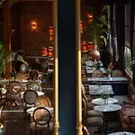 Meroddi Barnathan Hotel