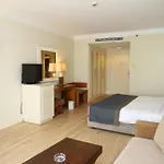 Meder Resort Hotel