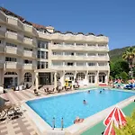 Selen Apart