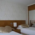 Devamli Hotel