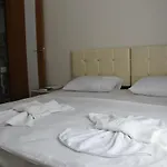 Marpalace Hotel