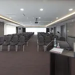 Ramada Hotel & Suites By Wyndham Izmir Kemalpasa