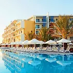 Sunwing Side East Beach