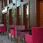 Qonaq Hotel