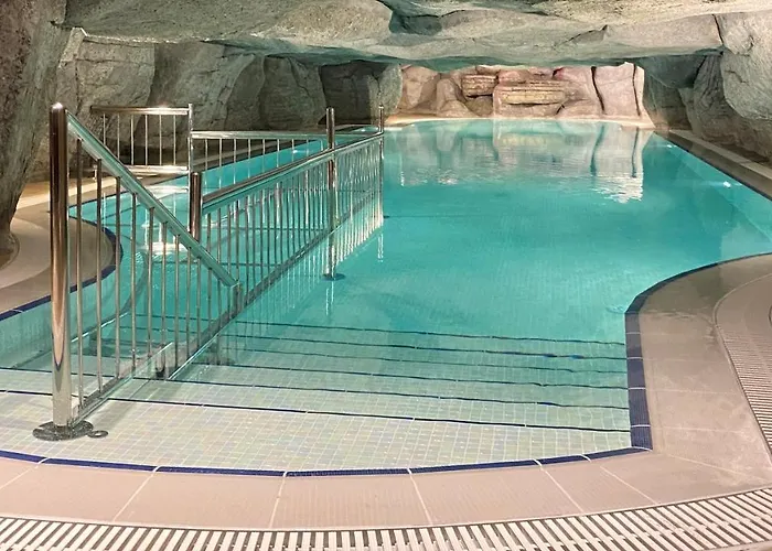 Amethyst Hotel