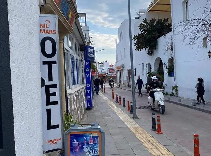 Nil Mars Hotel