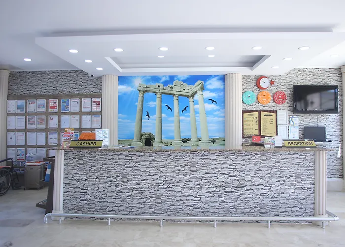 Sayanora Hotel