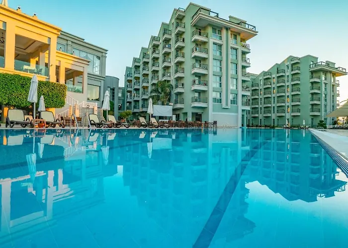 Royal Atlantis Spa & Resort