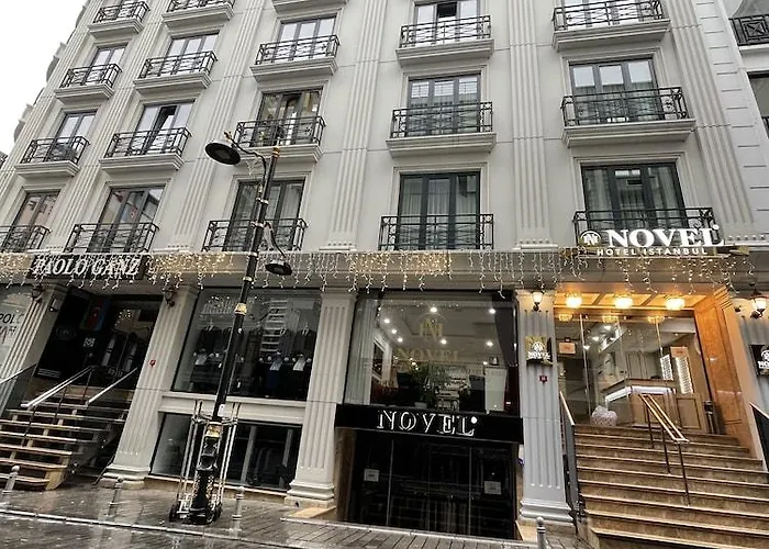 Novelty Hotel