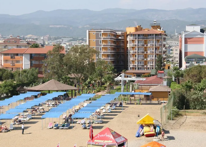 Senza Inova Beach Hotel