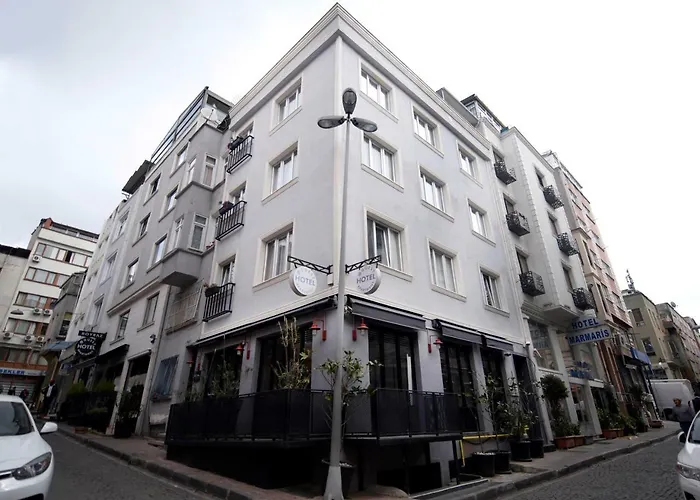Bguest Hotel & Residence