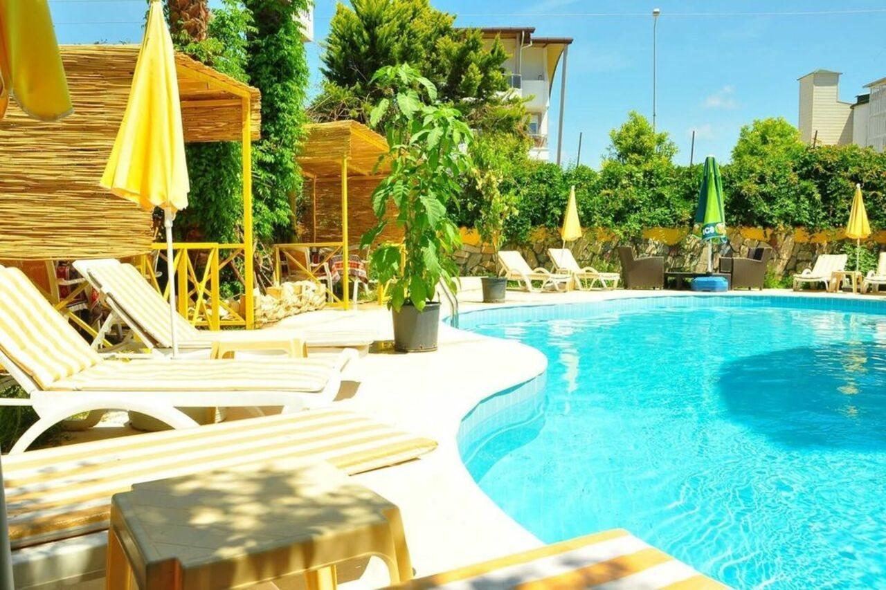Almila Aparthotel Side
