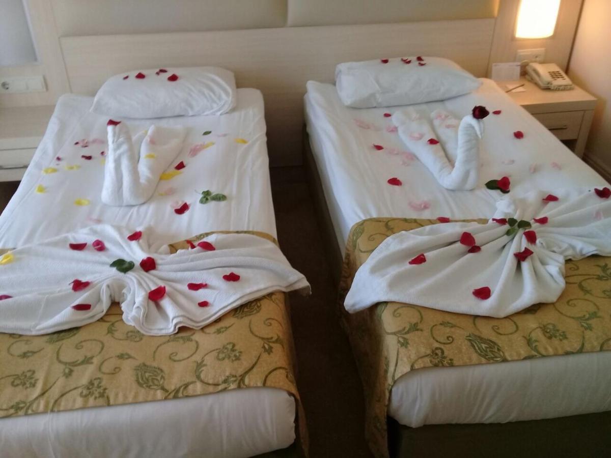 Mg Moms Kemer