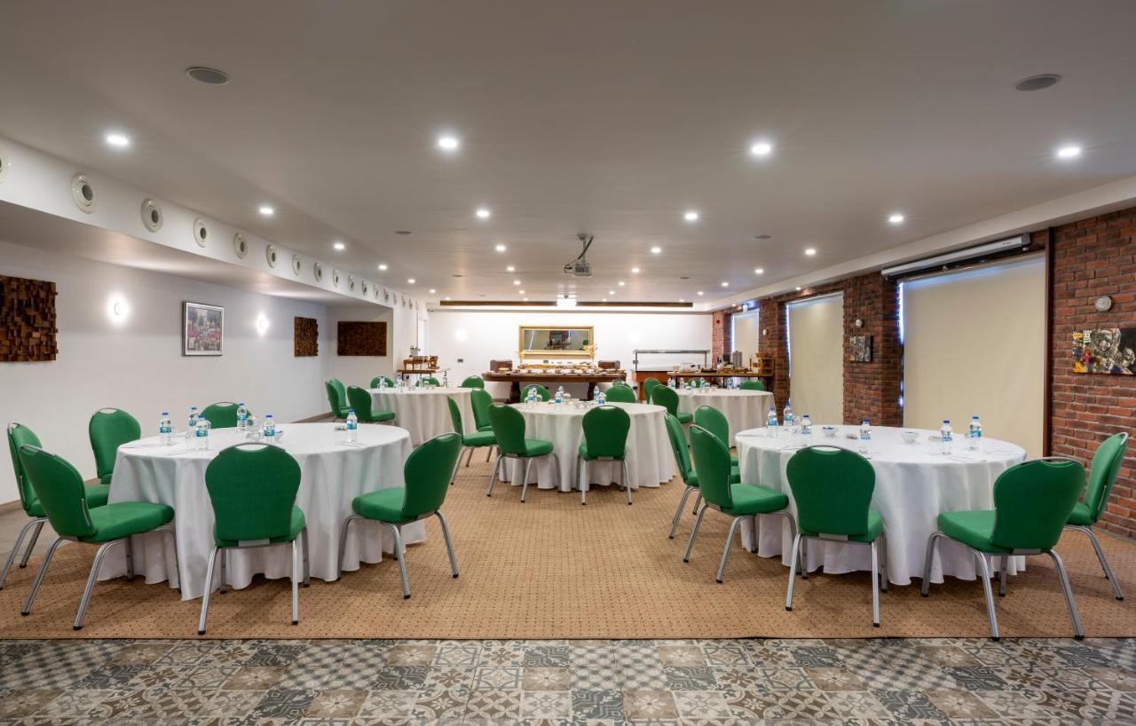 Hotel Park By Radisson Airport Odayeri