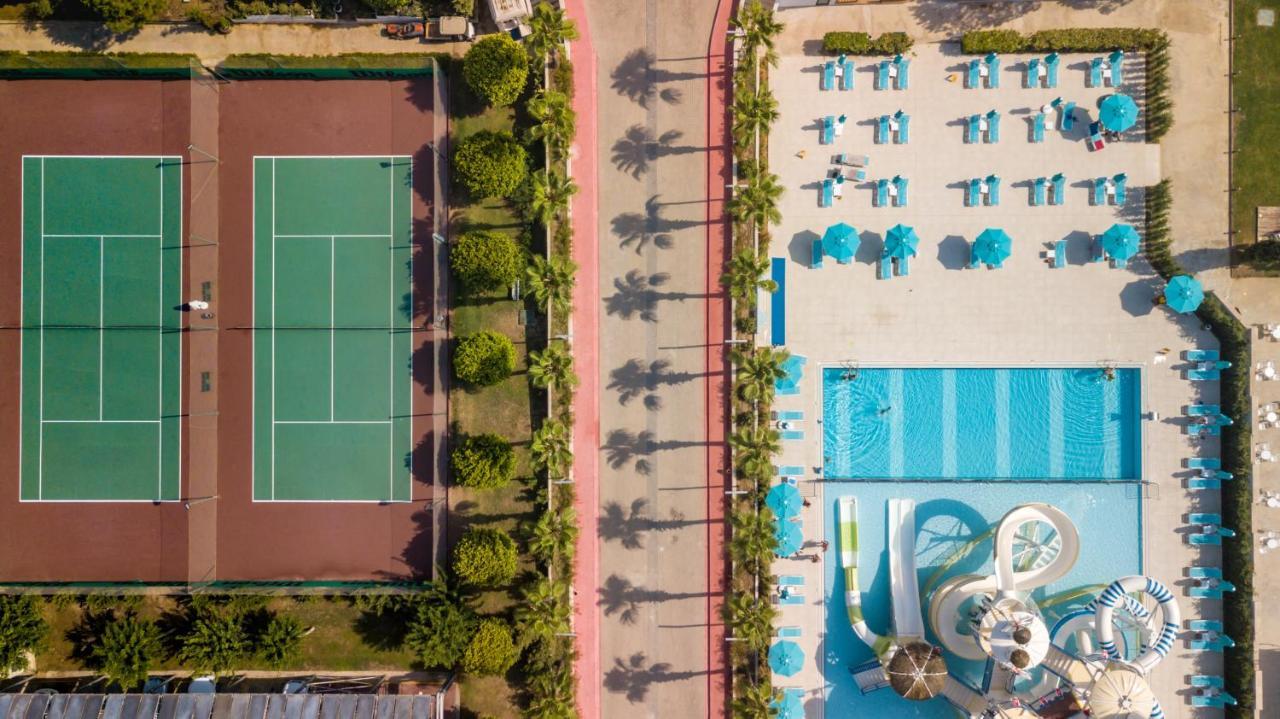 Resort Baia Lara 5*
