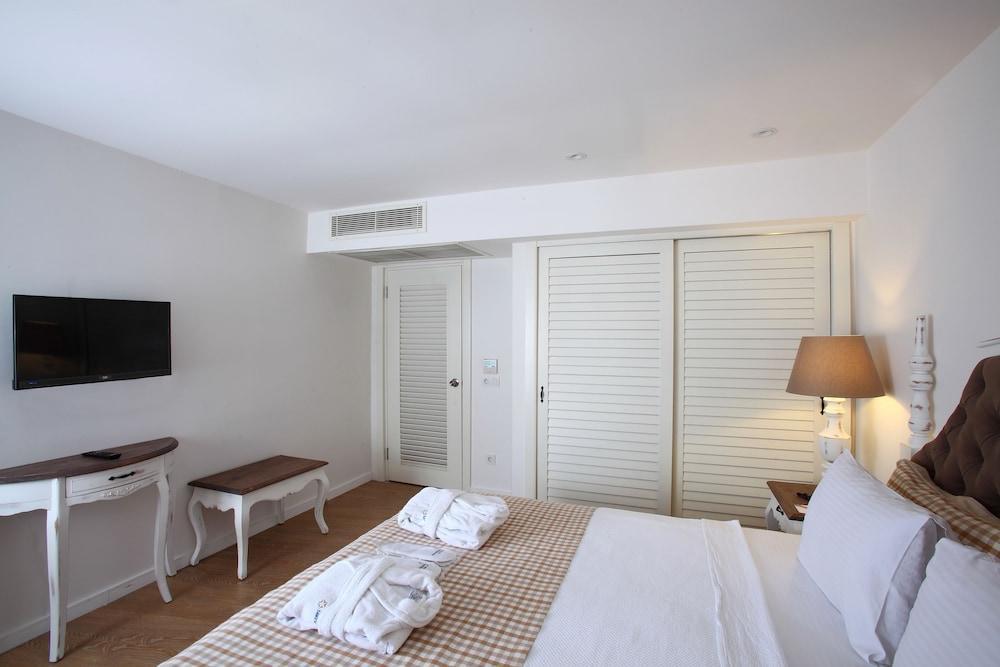 Doubletree By Hilton Marina Vista Hotel Bodrum