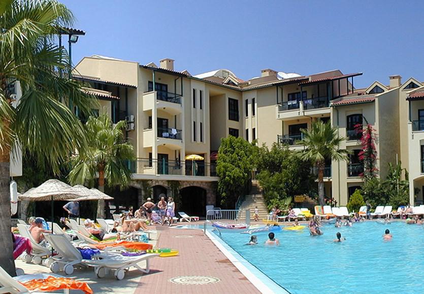 Aparthotel Club Turquoise 3*