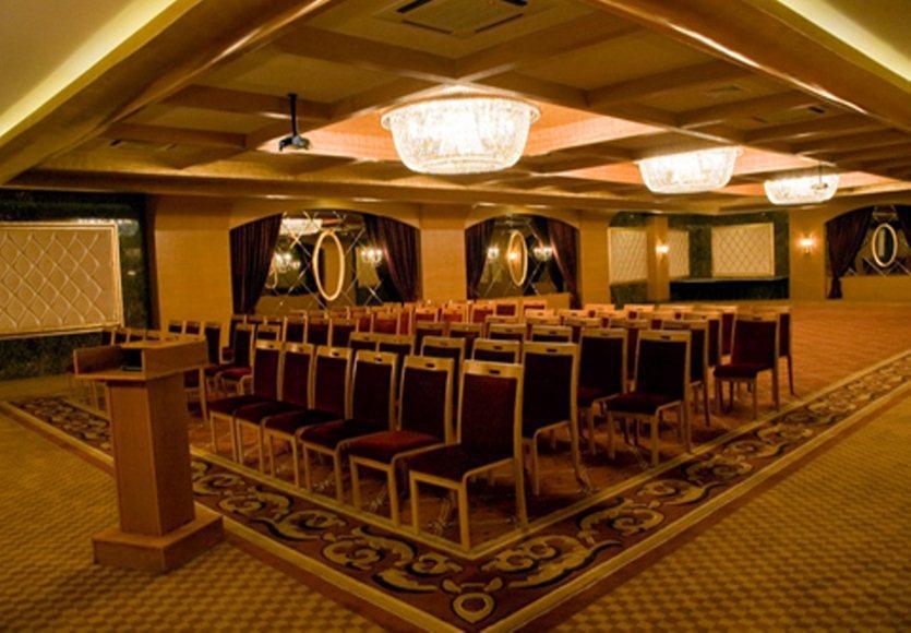 Saturn Palace Hotel 5*