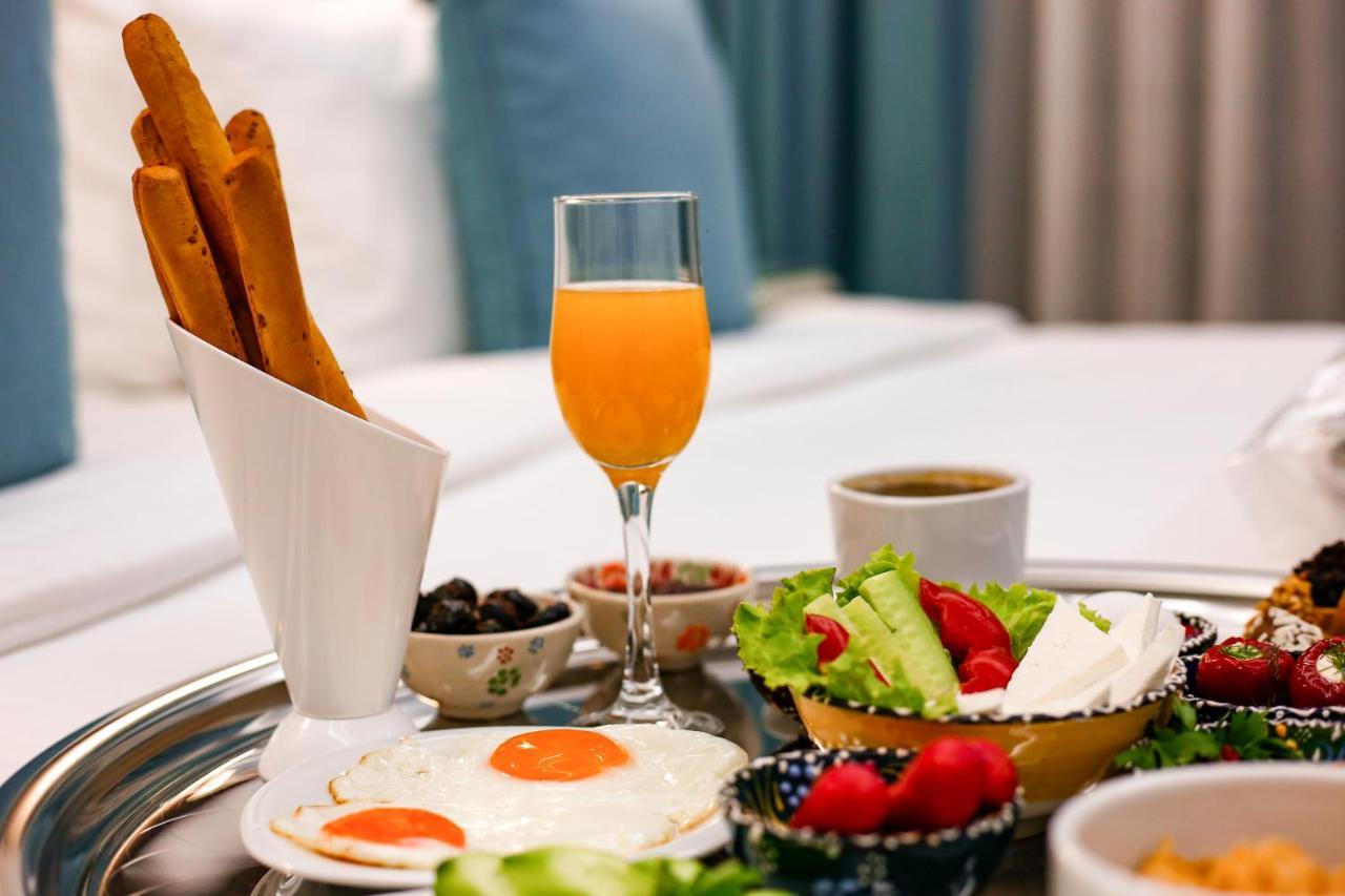 Hotel Novelty