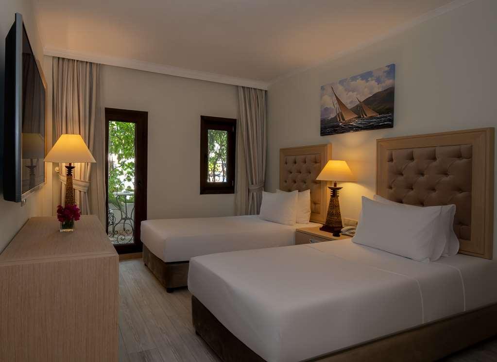 Doubletree By Hilton Marina Vista Hotel 4*