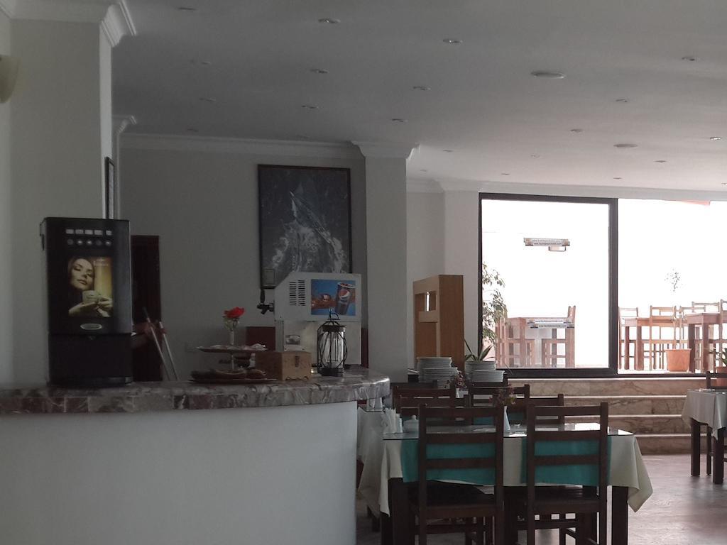 Alta Hotel