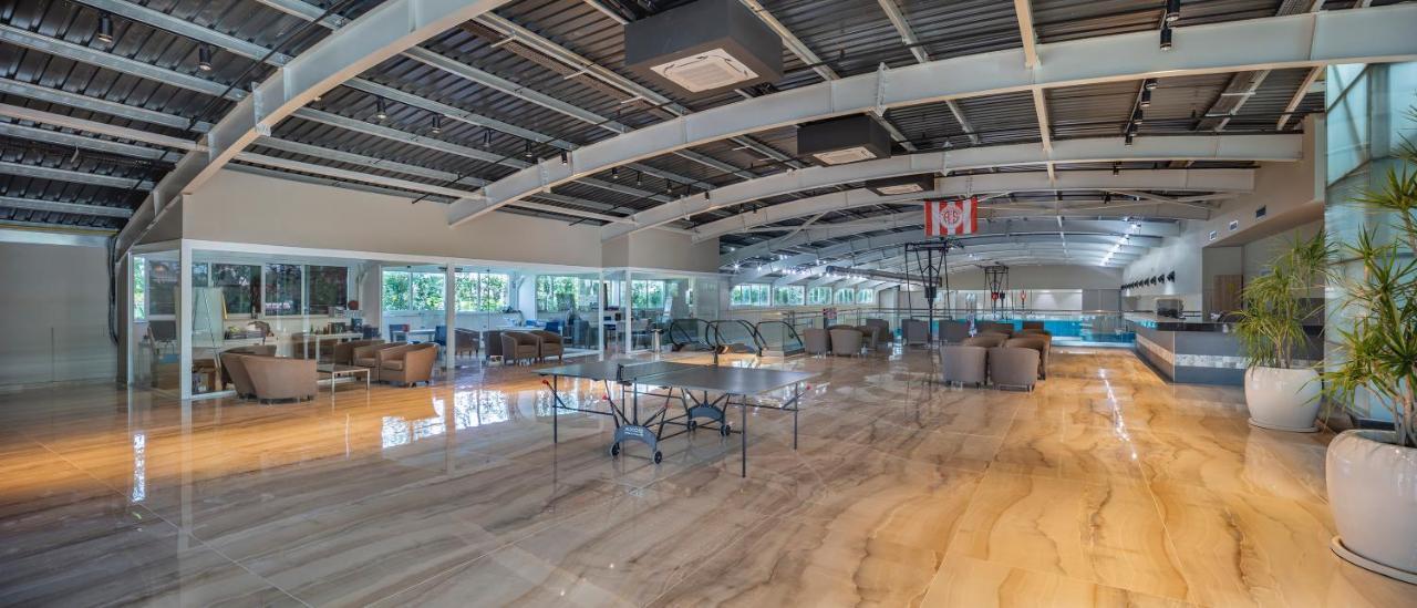 Resort Nirvana Cosmopolitan - Convention & Sports Center Antalya