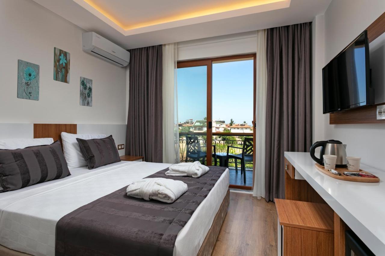 Le Marden Hotel *