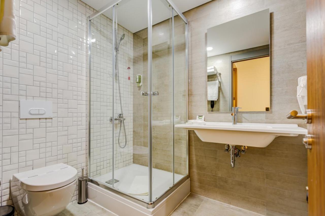Bostanci Atasehir 3* Istanbul