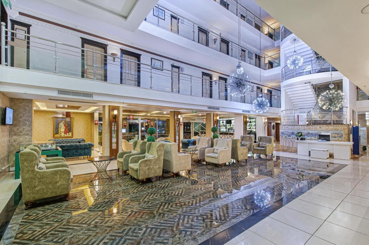 Sealife Family Hotel 5*