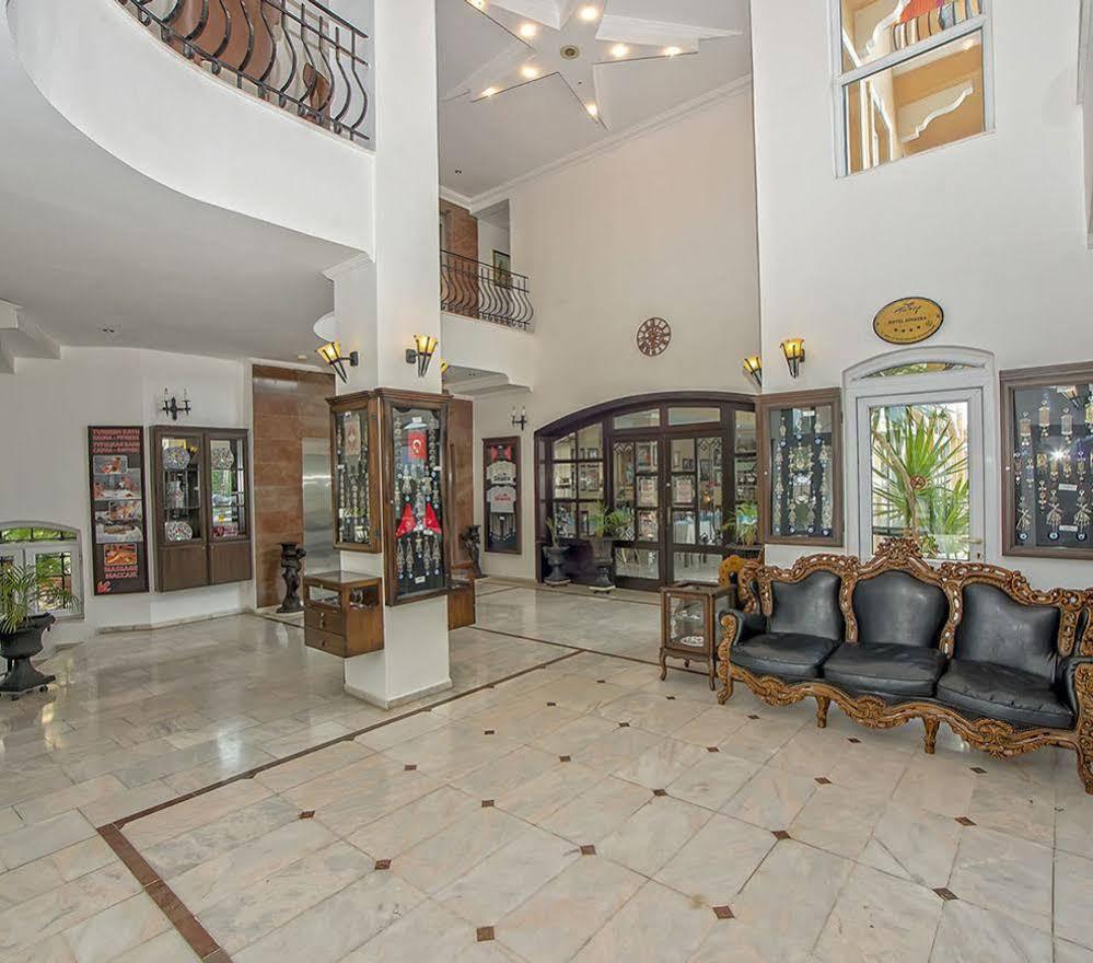 Sinatra 4* Kemer