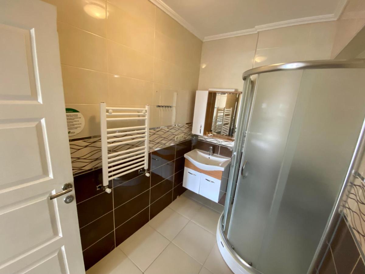 Hotel Doga *