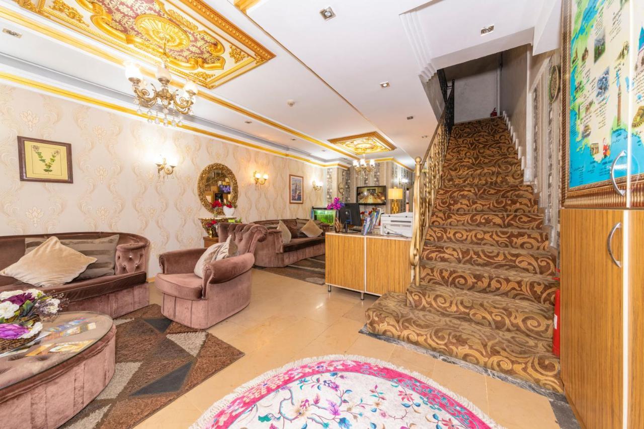 Ista Palace Hotel 3*
