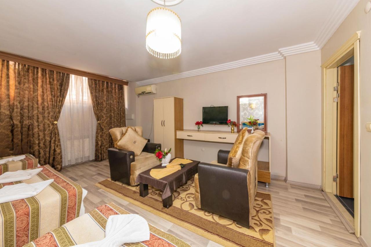 Hotel Ista Palace