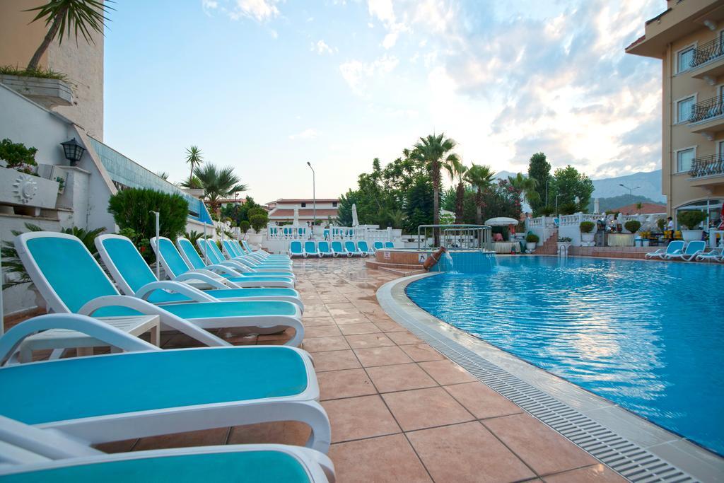 Hotel Sinatra 4*