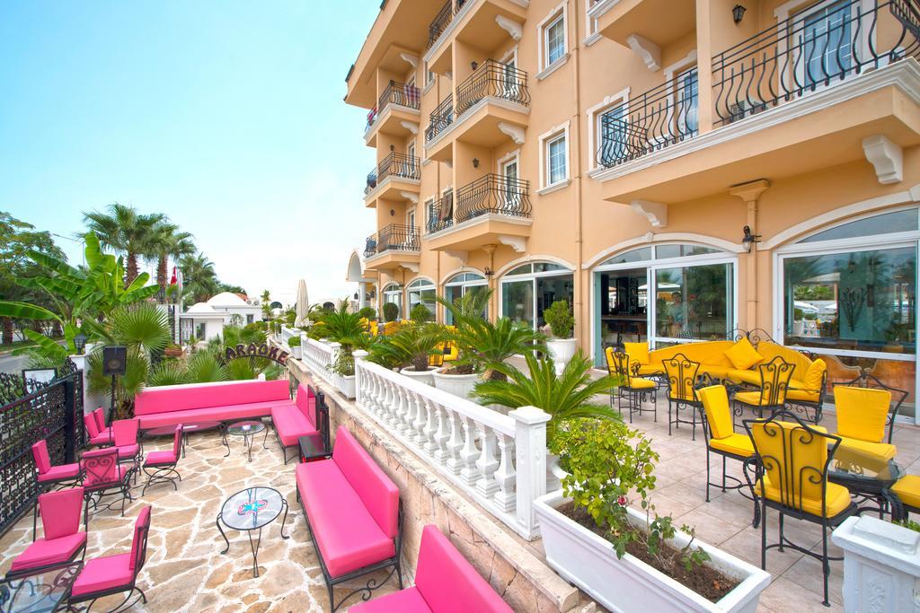 Sinatra Hotel 4*