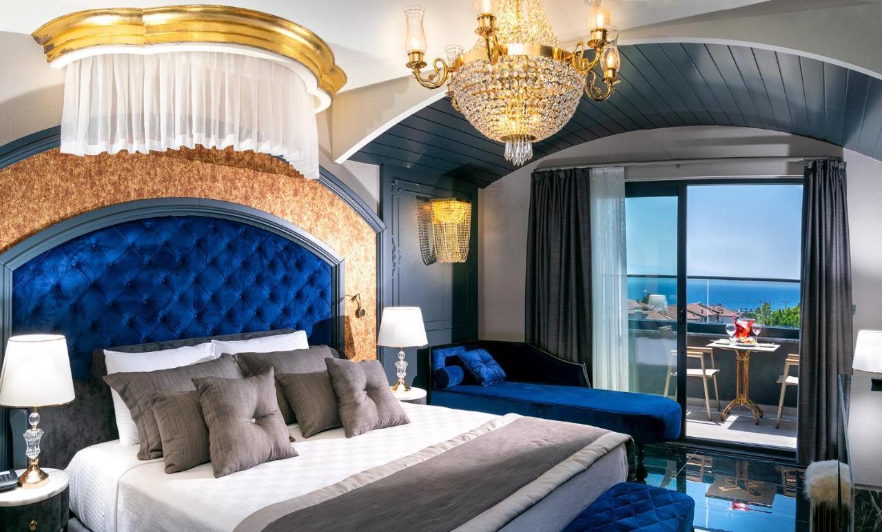 Tnr & Hotel Kusadasi