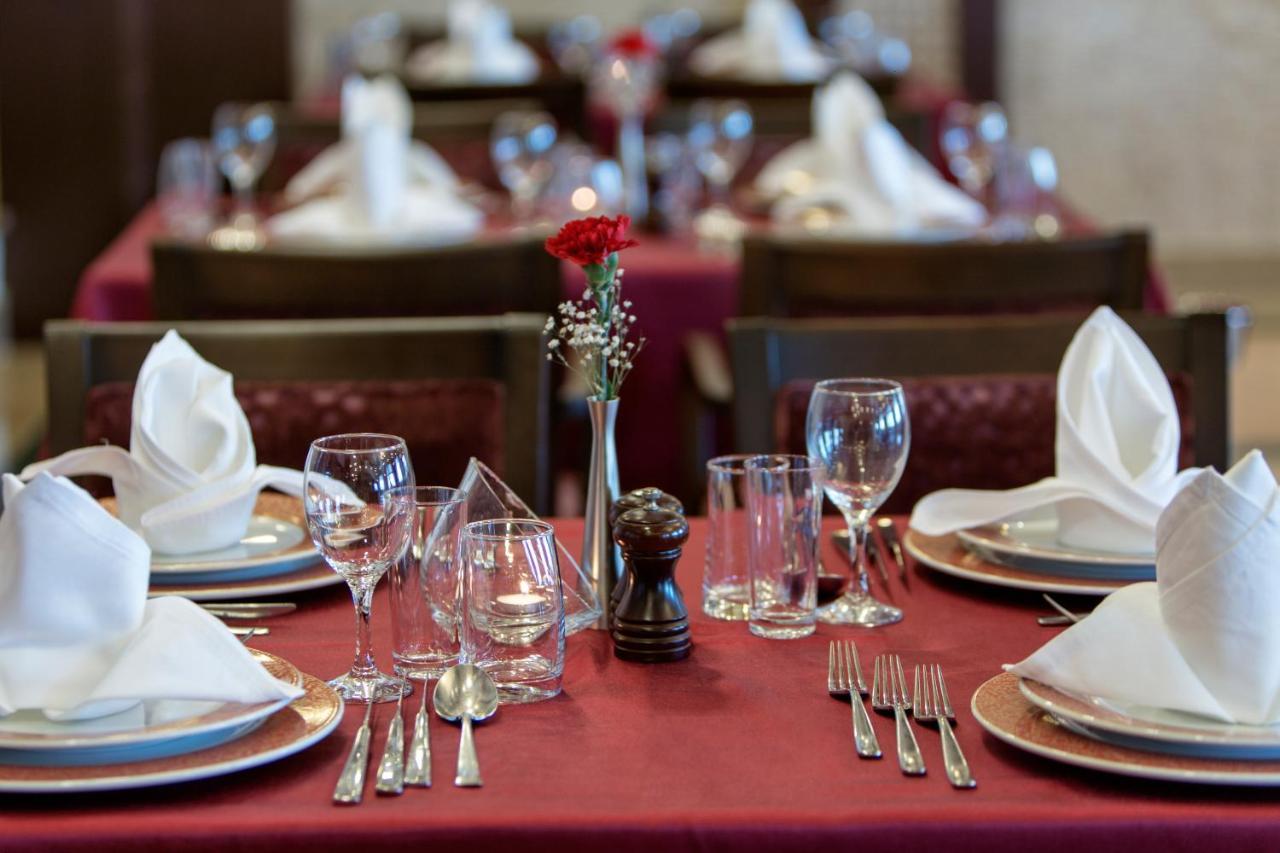 Alba Royal (adults Only) 5* Side