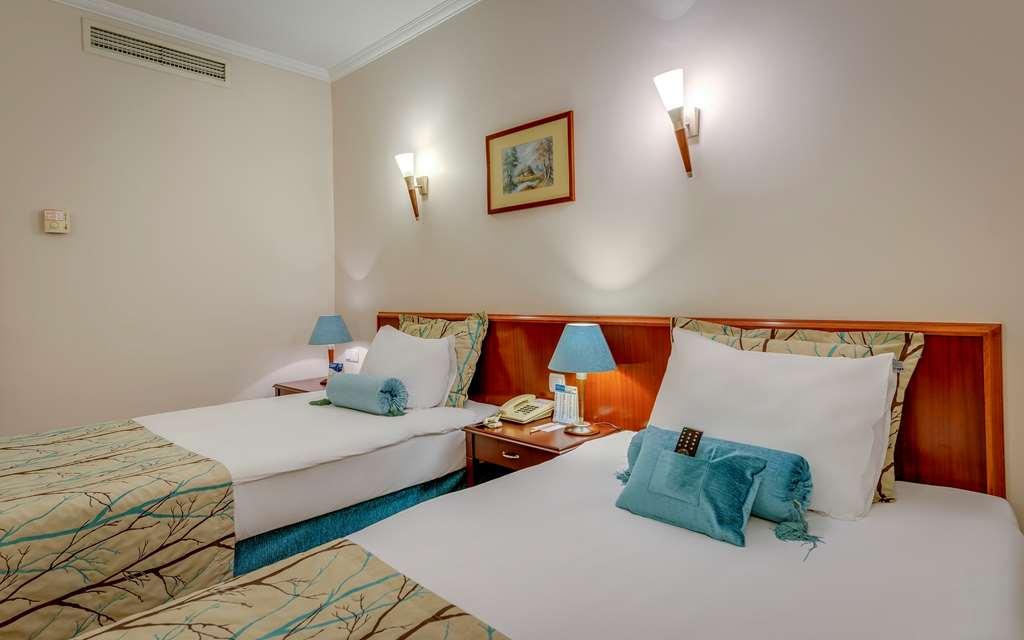 Best Western Plus Khan 4*