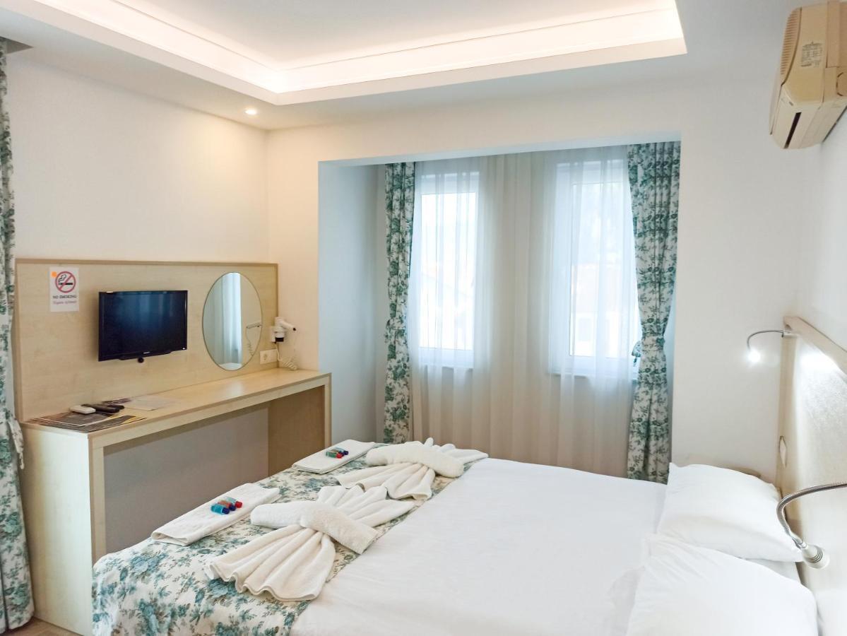 Seril 2 Hotel