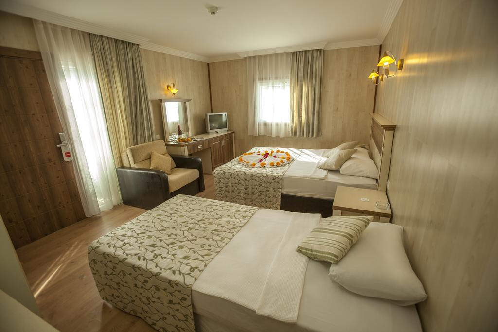 Armas Belek