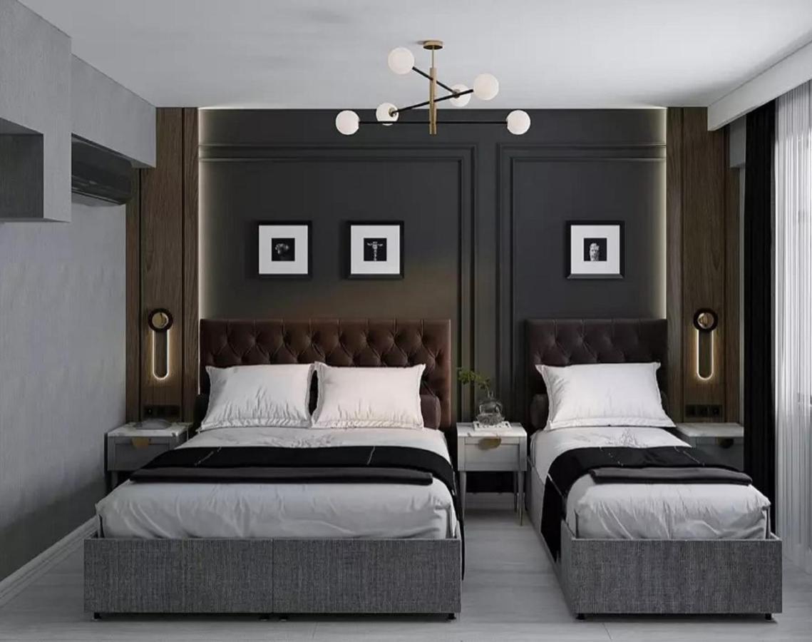 Selenay & Hotel Istanbul