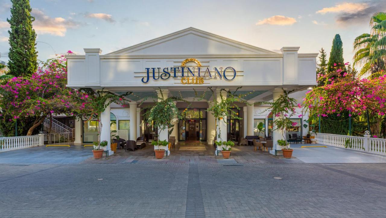 Justiniano Club 4*