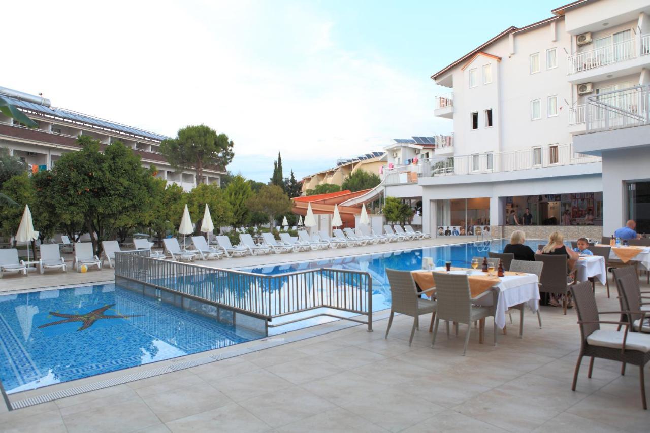 Aparthotel Catty Cats Garden 3*