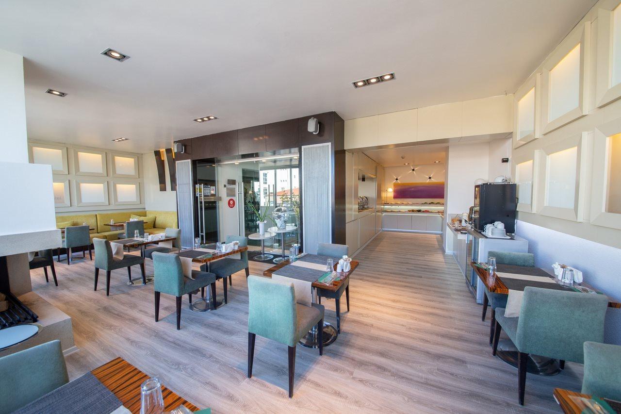 Hotel My 3*