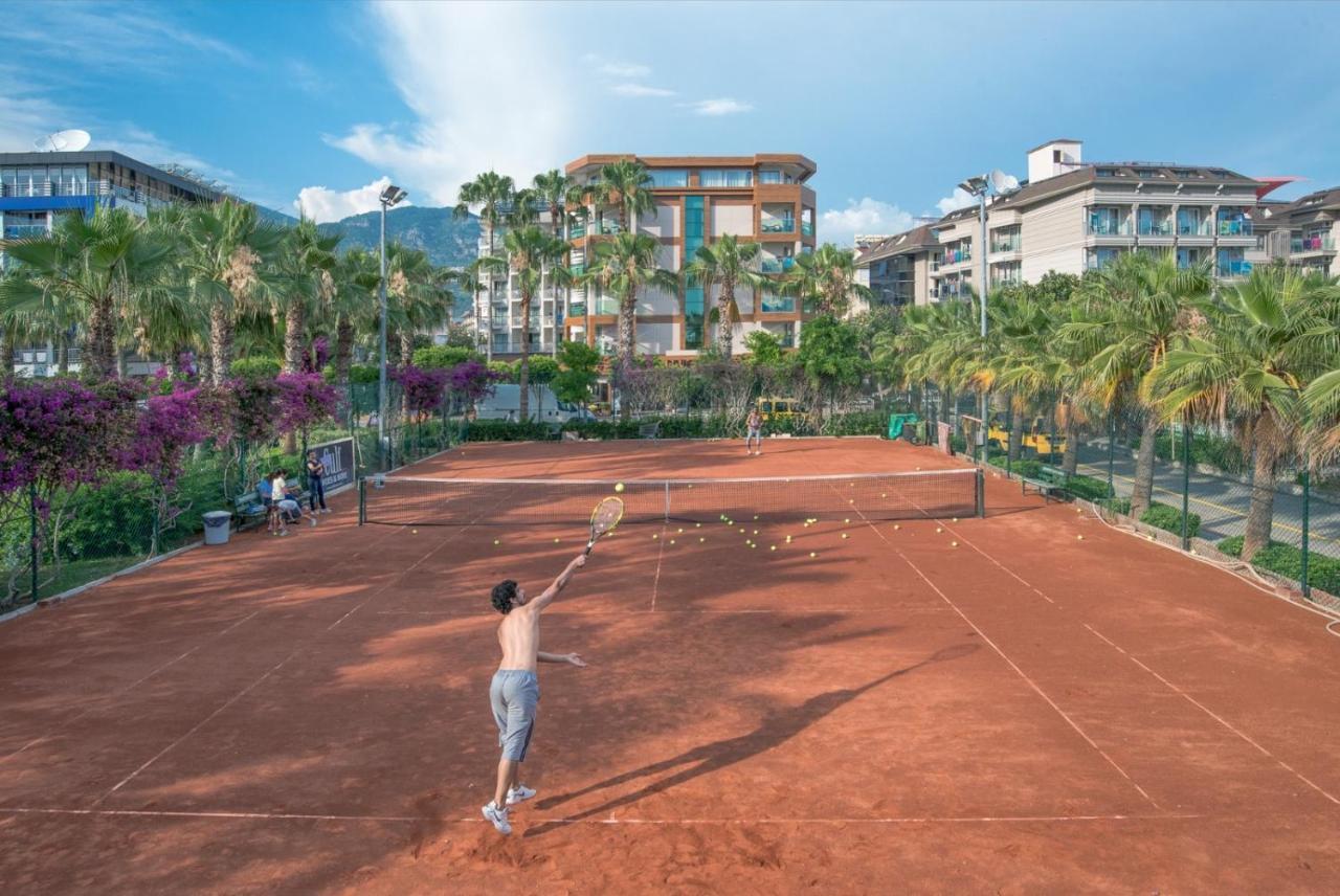 Riviera & 4* Alanya