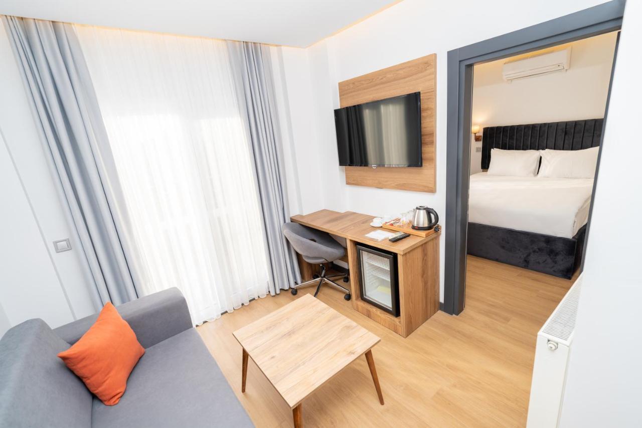 Hotel Business Life & Bakirkoey