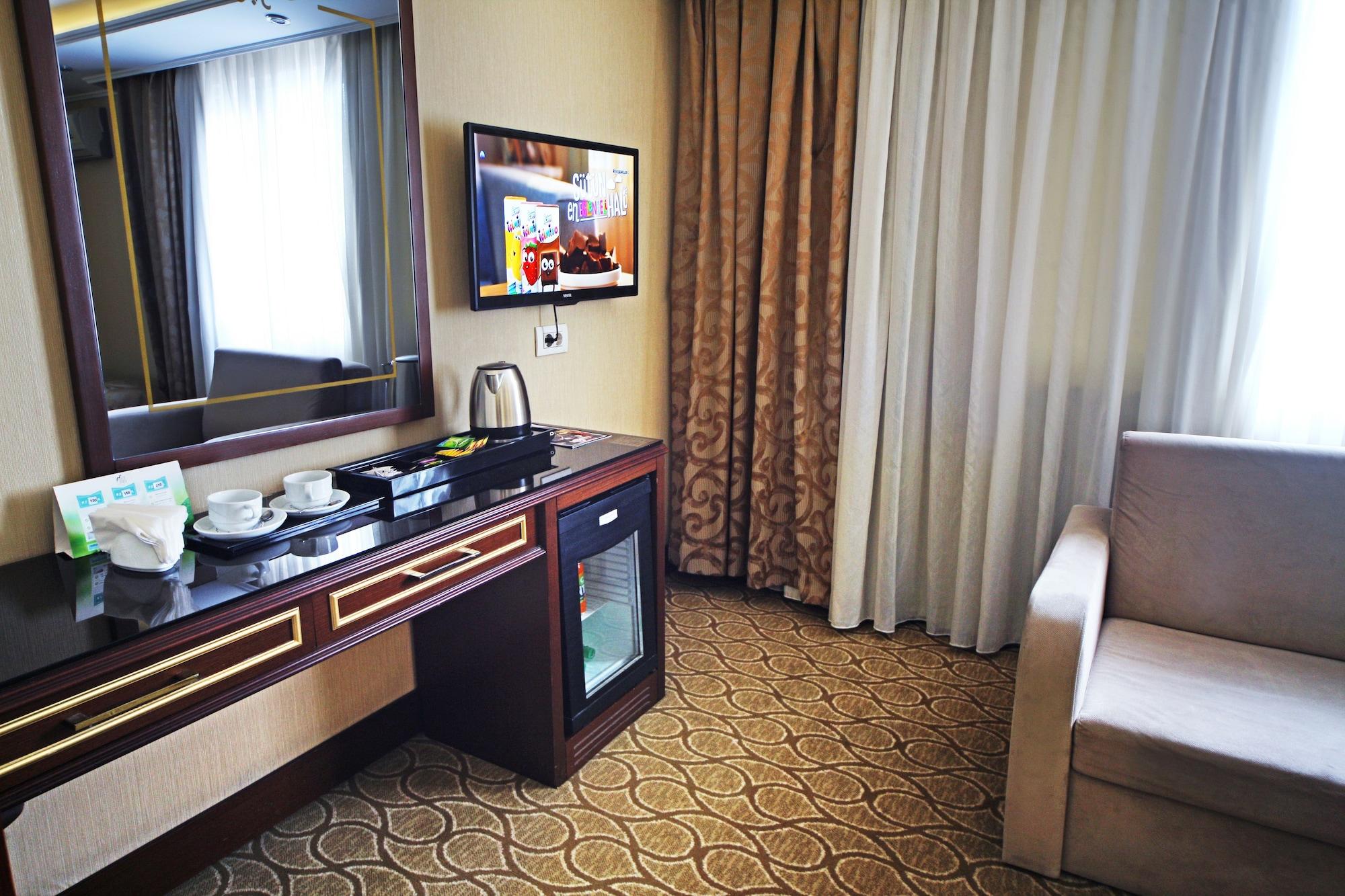 The Parma Downtown Hotel 4*
