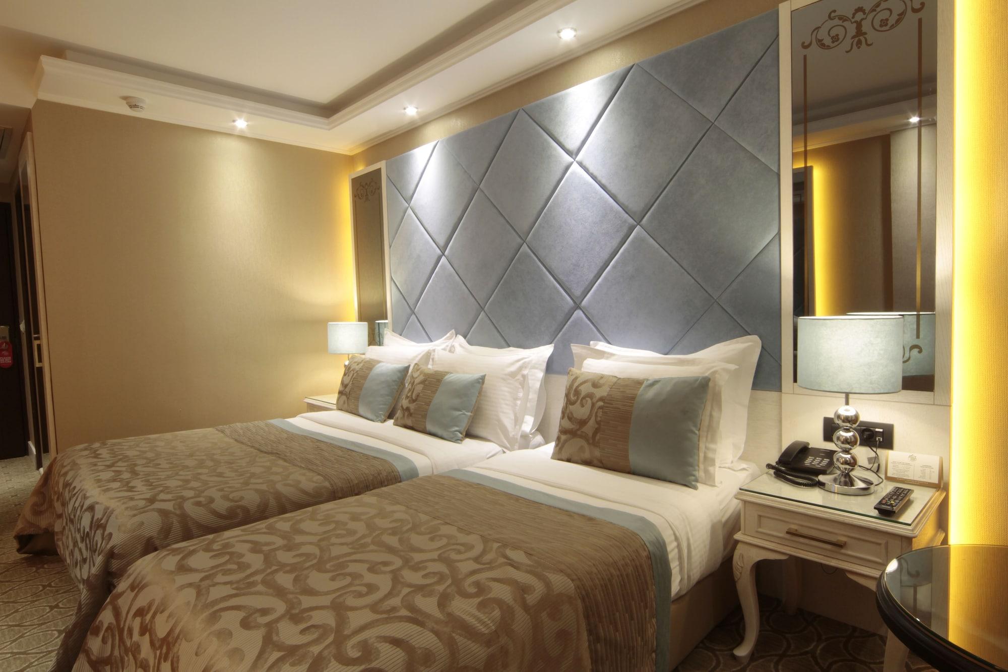 Hotel The Parma Downtown 4*