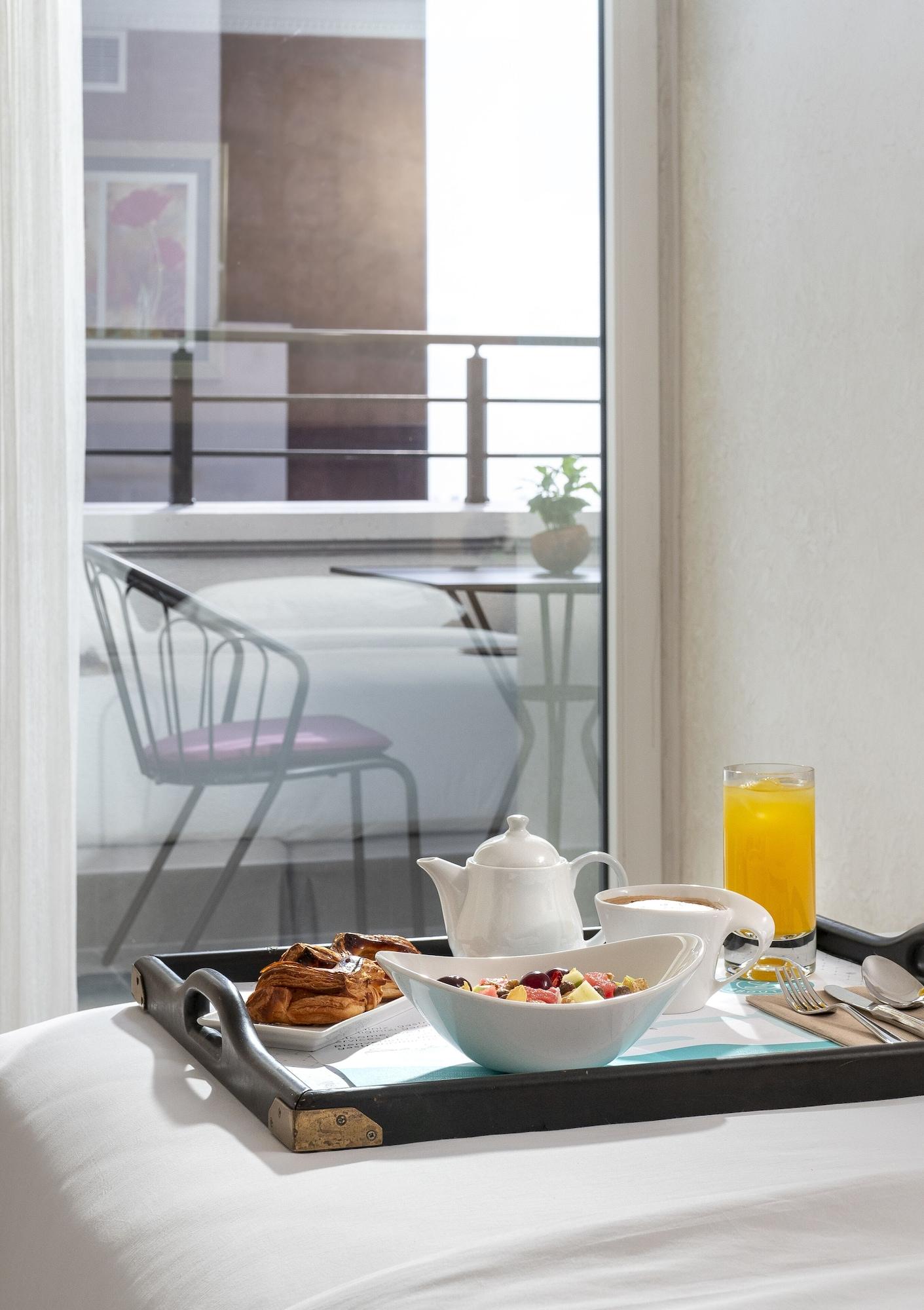 Occidental Taksim Hotel 4*